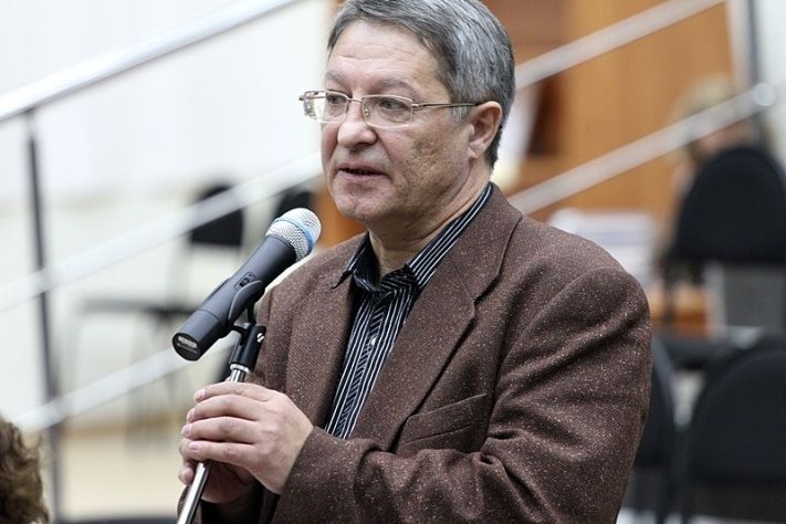 Культура в Томске, Томские новости, Томичей приглашают за &laquo;Круглый купеческий стол&raquo; с писателем Владимиром Костиным Томичей приглашают за &laquo;Круглый купеческий стол&raquo; с писателем Владимиром Костиным