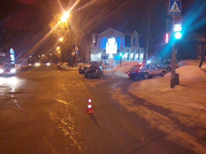 Происшествия, Томские новости, Два человека пострадали в ДТП в Томске (ФОТО) Два человека пострадали в ДТП в Томске (ФОТО)