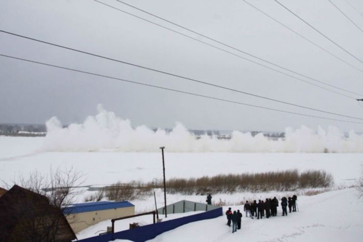 Паводок, Томские новости, В преддверии паводка на реках Томской области начнут пилить лёд В преддверии паводка на реках Томской области начнут пилить лёд