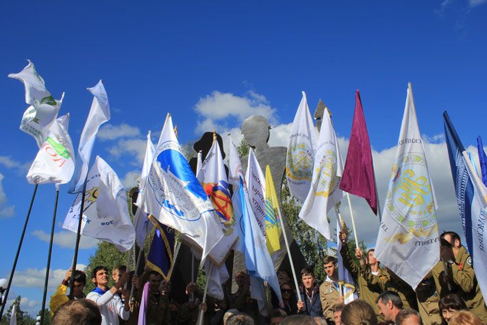 Томские новости, Томские студенты вернулись со строительства космодрома &laquo;Восточный&raquo; Томские студенты вернулись со строительства космодрома &laquo;Восточный&raquo;