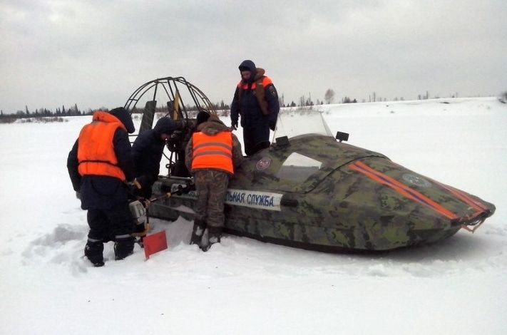 Паводок, Томские новости, На Томи начали резать лёд (ФОТО) На Томи начали резать лёд (ФОТО)