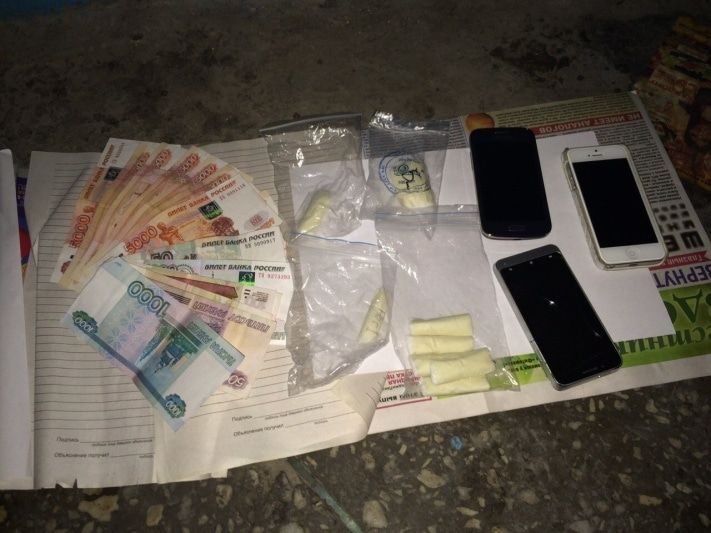 Криминал, Томские новости, Бдительные томичи помогли задержать наркогруппу (ФОТО) Бдительные томичи помогли задержать наркогруппу (ФОТО)