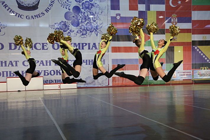 Спорт в Томске, Томские новости, Томички заняли призовые места в международных соревнованиях по чирлидингу Томички заняли призовые места в международных соревнованиях по чирлидингу