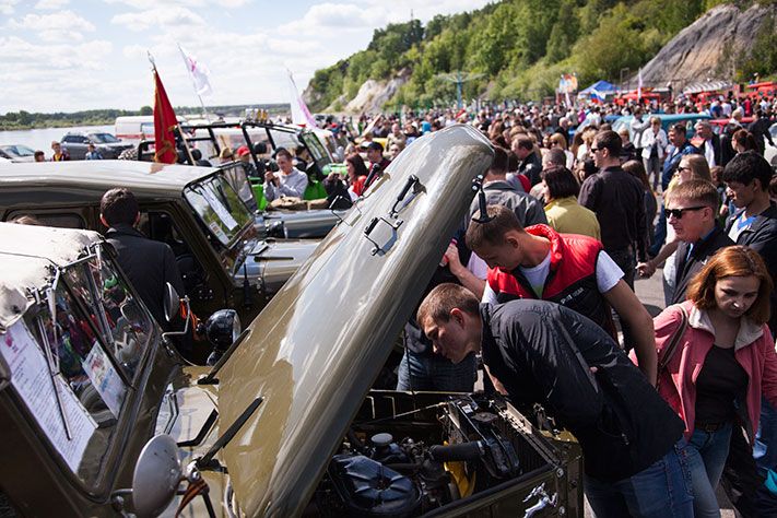 Фото недели.Шестой парад ретромобилей в Томске