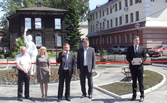Городское благоустройство, Томские новости, В Томске открылся сквер на пл.Соляной В Томске открылся сквер на пл.Соляной