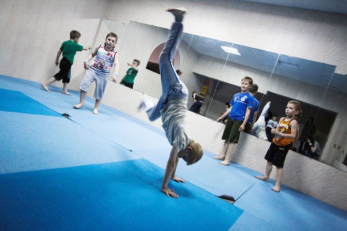 &laquo;ЮДИ&raquo;: как устроена школа танцев, где учат дисциплине и выдержке