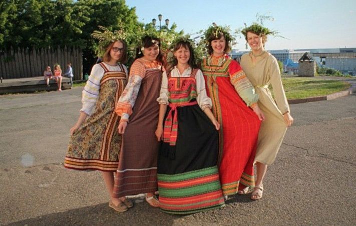 Конкурсы и акции, Томские новости, Томичей приглашают на славянскую свадьбу, копорский чай и шишковое варенье Томичей приглашают на славянскую свадьбу, копорский чай и шишковое варенье