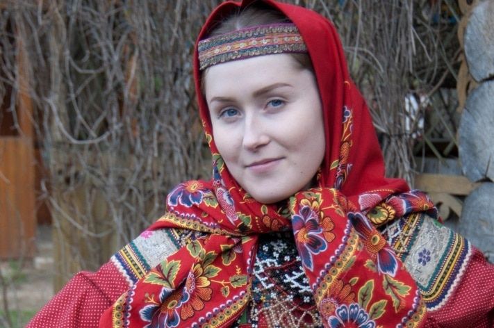 Культура в Томске, Томские новости, Сегодня в Томске открывается выставка костюмов и полотенец народов России Сегодня в Томске открывается выставка костюмов и полотенец народов России