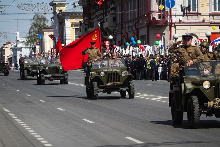 Культура в Томске, Томские новости, В Лагерном саду установили технику времен второй мировой В Лагерном саду установили технику времен второй мировой