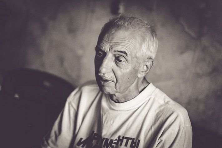 Принцип чтения.Соломон Выгон: «За страницей бумажной книги мир богаче на чувства»