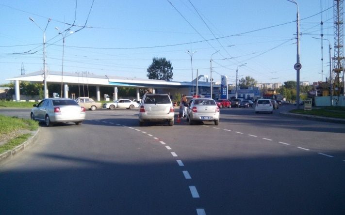 Происшествия, Томские новости, При столкновении иномарок в Томске пострадала 12-летняя девочка При столкновении иномарок в Томске пострадала 12-летняя девочка