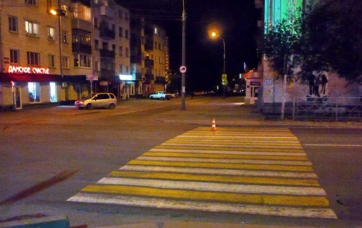 Происшествия, Томские новости, В Томске иномарка насмерть сбила пешехода, переходившего дорогу на &laquo;красный&raquo; В Томске иномарка насмерть сбила пешехода, переходившего дорогу на &laquo;красный&raquo;
