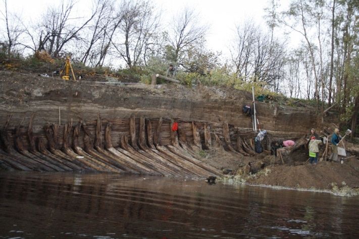 Образование и наука, Томские новости, Томские ученые раскапывают корабль XVIII века в Ханты-Мансийском АО Томские ученые раскапывают корабль XVIII века в Ханты-Мансийском АО