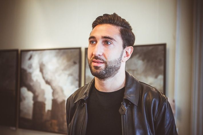 Футболист в музее.Как Томский Обзор знакомил нападающего &laquo;Томи&raquo; Анзора Саная с местным современным искусством