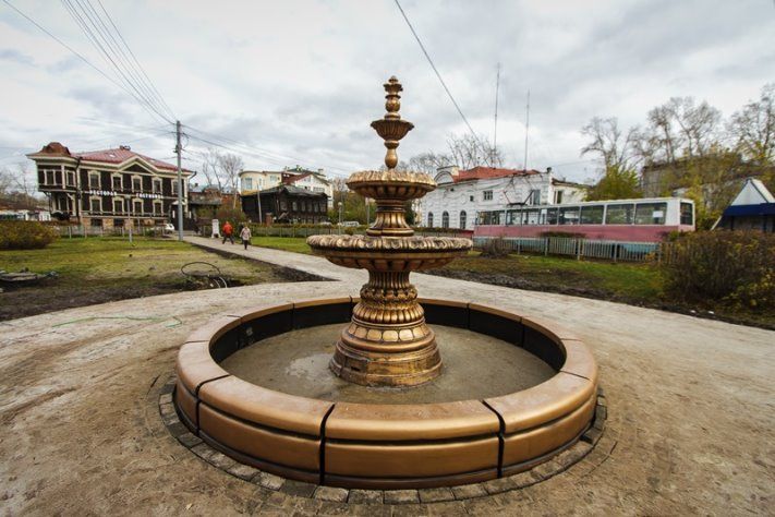 Фото недели.В Томске на площади Батенькова установили фонтан