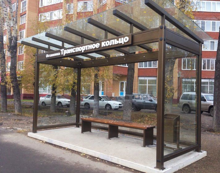 Томские новости, Новый остановочный павильон на &laquo;Транспортном кольце&raquo; треснул из-за заводского брака Новый остановочный павильон на &laquo;Транспортном кольце&raquo; треснул из-за заводского брака