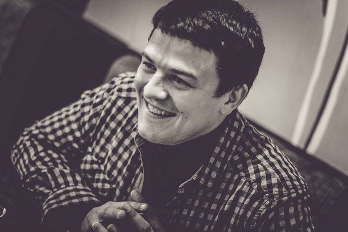 Принцип чтения.Сергей Игуменшев: &laquo;Я сплю с книгами&raquo;