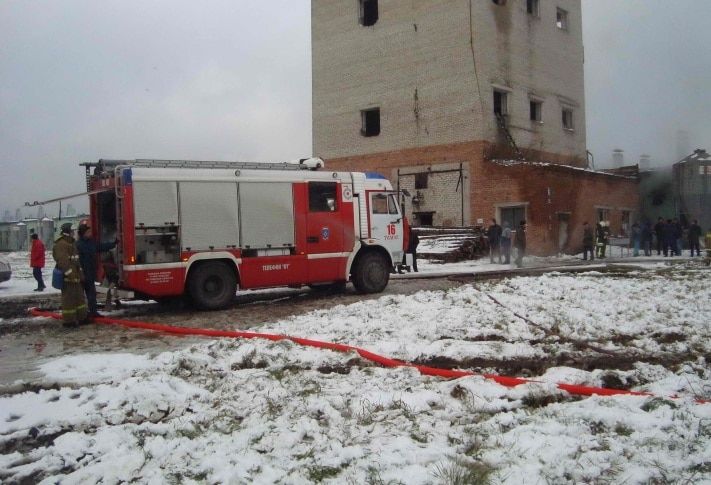 Происшествия, Томские новости, Пожар на свинокомплексе в Томской области потушили (ФОТО) Пожар на свинокомплексе в Томской области потушили (ФОТО)