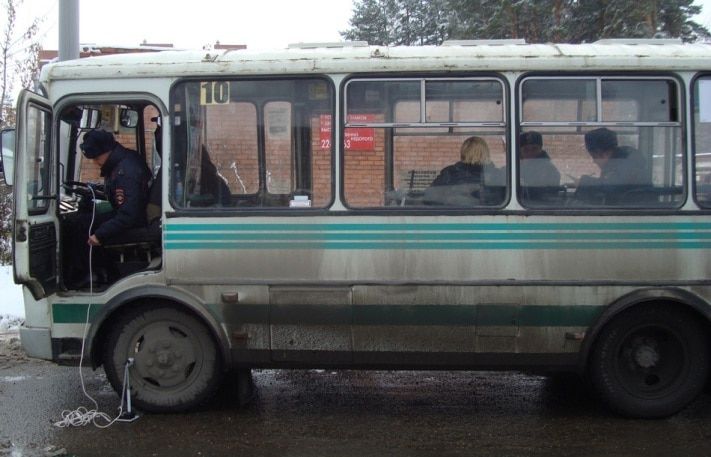 Происшествия, Томские новости, В Томске водитель маршрутки возил пассажиров с неисправным рулём В Томске водитель маршрутки возил пассажиров с неисправным рулём