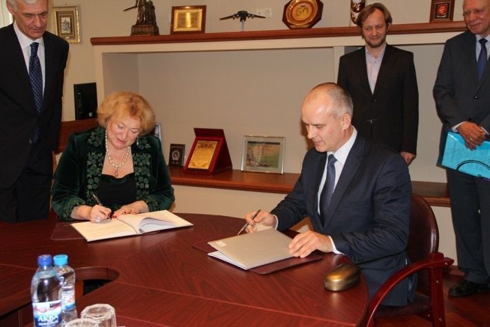 IT, Томские новости, Томский IT-кластер заключил соглашение с производителями радиоэлектроники Томский IT-кластер заключил соглашение с производителями радиоэлектроники