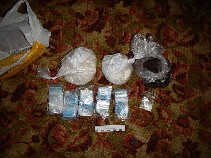 Криминал, Томские новости, Томские полицейские закрыли интернет-магазин, организовавший конкурс &laquo;наркосочинений&raquo; (Ф Томские полицейские закрыли интернет-магазин, организовавший конкурс &laquo;наркосочинений&raquo; (ФОТО)