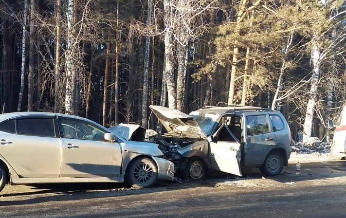 Происшествия, Томские новости, Четыре человека пострадали в ДТП на Кузовлевском траке Четыре человека пострадали в ДТП на Кузовлевском траке