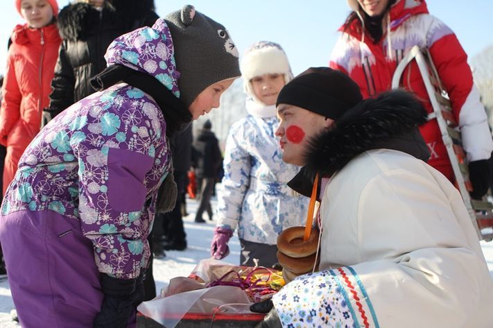 Конкурсы и акции, Томские новости, Завтра томичей приглашают покататься на олене и попеть частушки Завтра томичей приглашают покататься на олене и попеть частушки