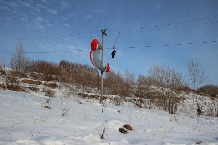 Происшествия, Томские новости, В Томске парапланеристка запуталась в линии электропередач В Томске парапланеристка запуталась в линии электропередач 