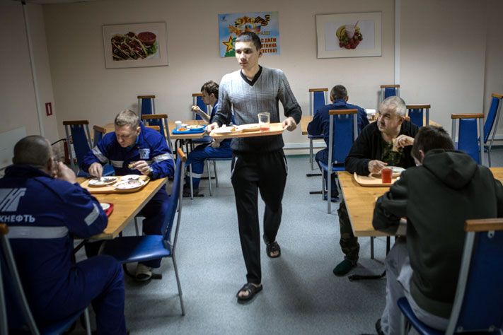 Для работы и отдыха.Как устроен быт в вахтовых поселках «Томскнефти»