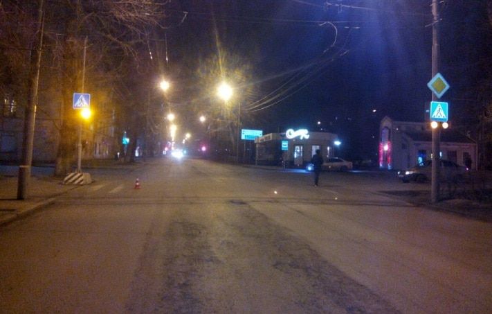 Происшествия, Томские новости, В Томске неизвестный сбил девочку, переходившую дорогу по «зебре» и скрылся В Томске неизвестный сбил девочку, переходившую дорогу по «зебре» и скрылся