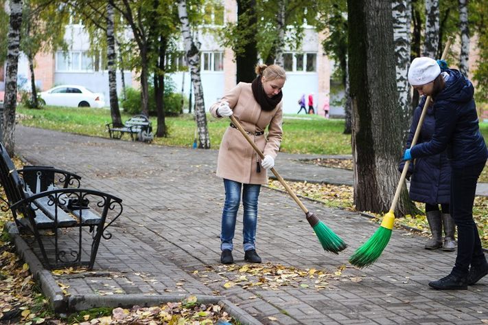 Городское благоустройство, Томские новости, Томичи собрали более 1600 кубометров мусора на прошедшем субботнике Томичи собрали более 1600 кубометров мусора на прошедшем субботнике