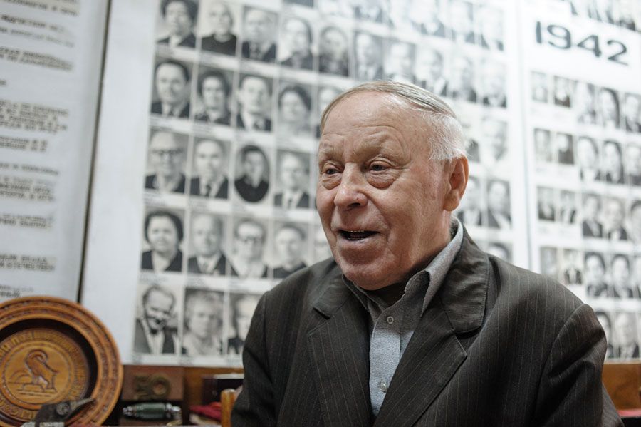 Люди труда.«Мы и работать, и отдыхать умели»: история ветерана ГПЗ-5 Александра Мантурова