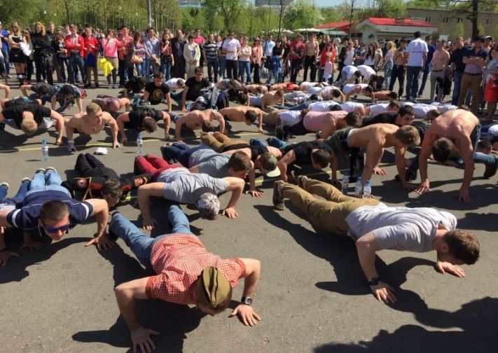 Конкурсы и акции, Томские новости, 9 мая томичи сделают более 25 тыс. отжиманий чтобы побить «Рекорд Победы» 9 мая томичи сделают более 25 тыс. отжиманий чтобы побить «Рекорд Победы»