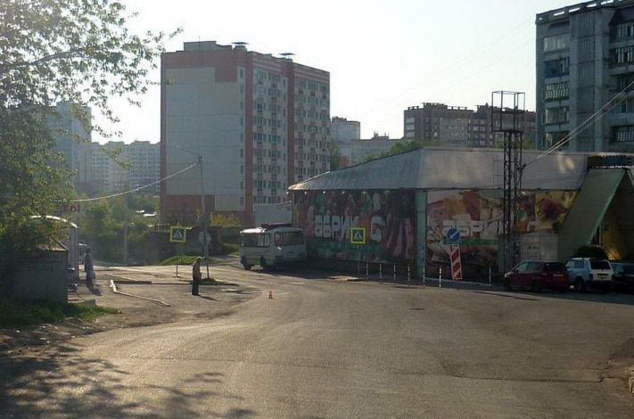 Происшествия, Томские новости, Мужчина получил травмы при падении из маршрутки в Томске Мужчина получил травмы при падении из маршрутки в Томске