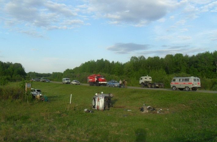 Происшествия, Томские новости, Один человек погиб, пятеро травмированы в ДТП на трассе в Томской области Один человек погиб, пятеро травмированы в ДТП на трассе в Томской области