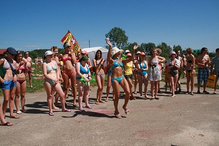 Конкурсы и акции, Отдых, Томские новости, школа отрытые уроки танцы куда пойти что делать на пляже пляж как доехать до Семейкиного острова Сегодня на главном томском пляже стартуют открытые уроки танцев