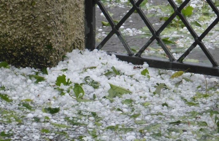 Стихия в Томске и области, Томские новости, Завтра в Томске ожидаются сильные дожди и град Завтра в Томске ожидаются сильные дожди и град