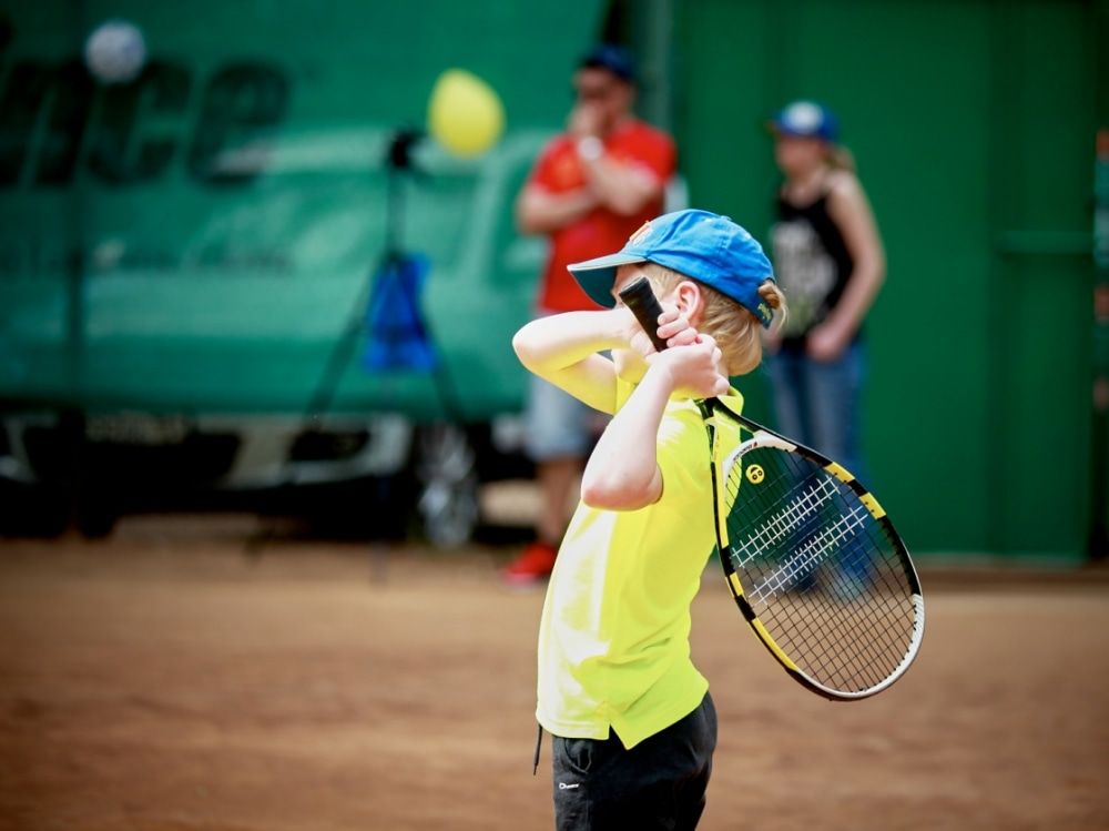 Томские новости, Томские теннисные корты в Лагерном саду отмечают cвое 25-летие Томские теннисные корты в Лагерном саду отмечают cвое 25-летие