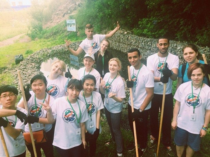 Томские новости, Волонтёры из Африки помогут в очистке томских родников Волонтёры из Африки помогут в очистке томских родников