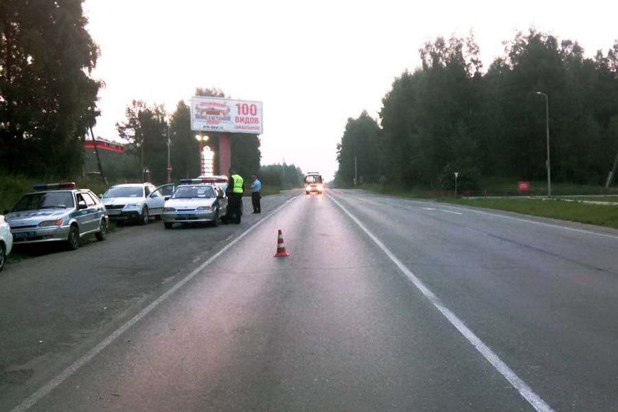 Происшествия, Томские новости, В Томске 23-летний водитель &laquo;Волги&raquo; сбил насмерть женщину-пешехода, требуется помощь оче В Томске 23-летний водитель &laquo;Волги&raquo; сбил насмерть женщину-пешехода, требуется помощь очевидцев