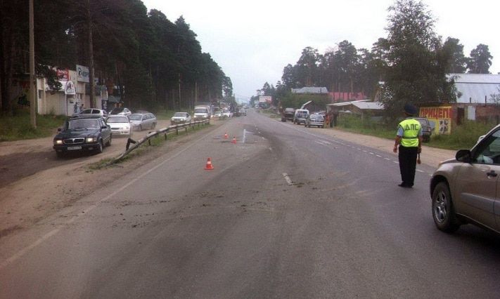 Происшествия, Томские новости, Четыре автомобиля столкнулись в томском селе, один человек пострадал Четыре автомобиля столкнулись в томском селе, один человек пострадал