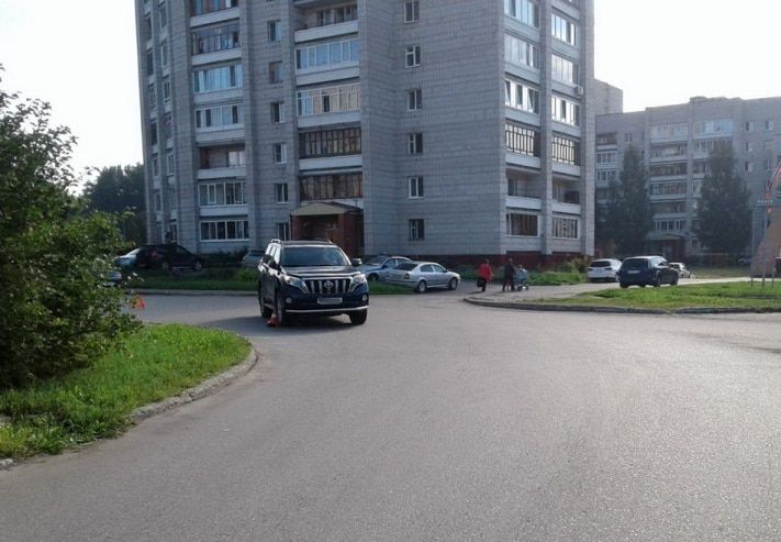 Происшествия, Томские новости, В Томске Land Cruiser сбил пожилого велосипедиста В Томске Land Cruiser сбил пожилого велосипедиста