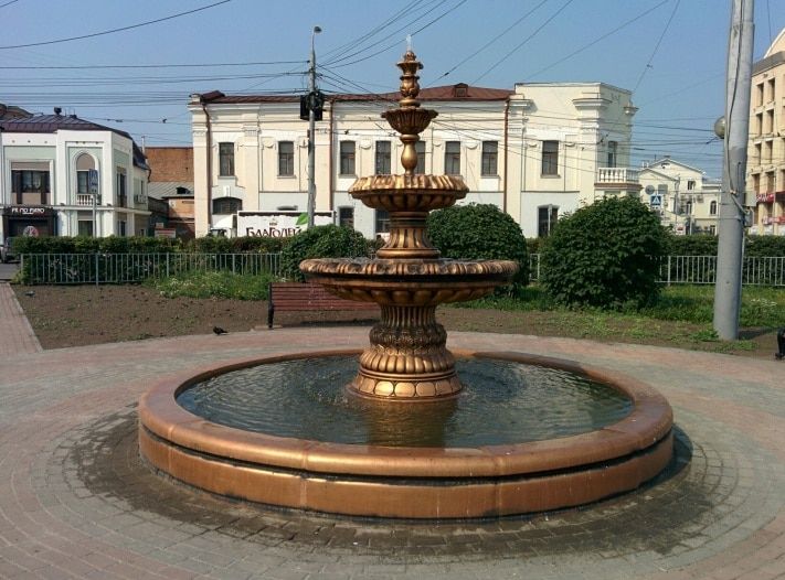 Городское благоустройство, Томские новости, В Томске заработал фонтан на площади Батенькова (ФОТО) В Томске заработал фонтан на площади Батенькова (ФОТО)