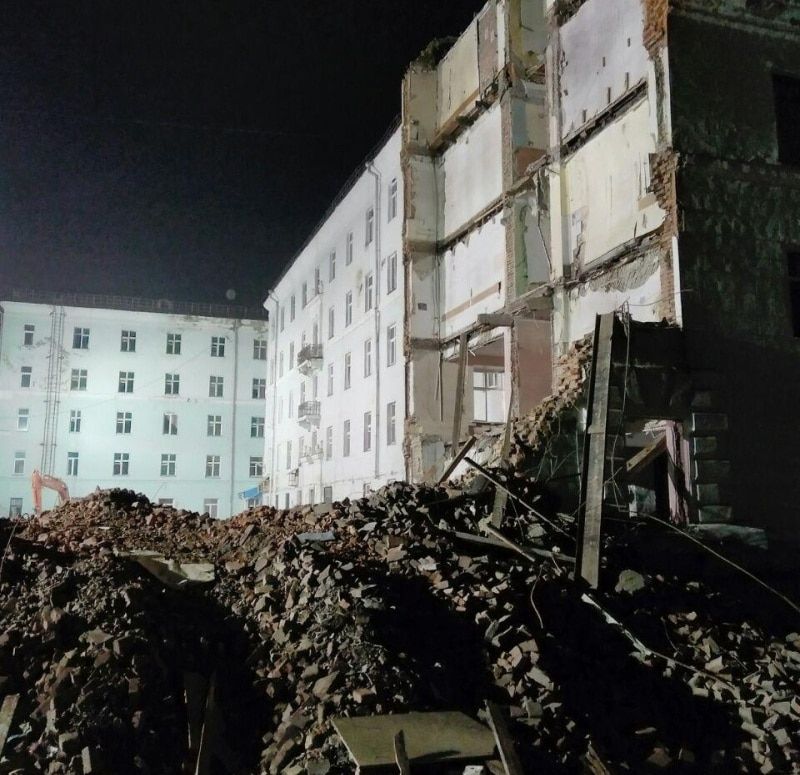 Здание ТГУ на Ленина,49, ТГУ, Томские новости, В Томске демонтировали разрушенную часть аварийного здания профилактория ТГУ (ФОТО) В Томске демонтировали разрушенную часть аварийного здания профилактория ТГУ (ФОТО)