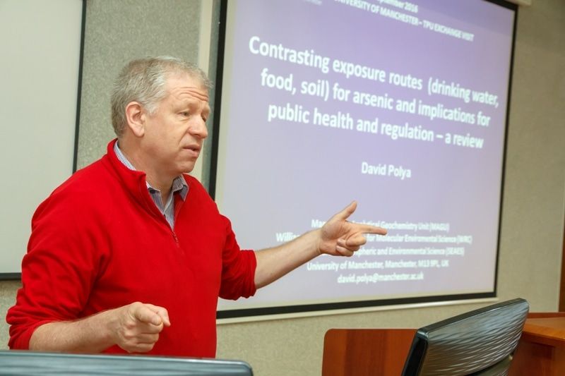 Образование и наука, Томские новости, Томские и британские ученые изучат влияние подземных вод на здоровье человека Томские и британские ученые изучат влияние подземных вод на здоровье человека