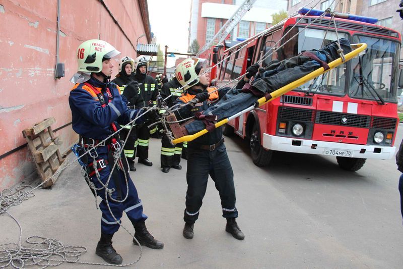 Безопасность, Томские новости, В Томске ликвидировали последствия «взрыва» в НПЦ «Полюс» (ФОТО) В Томске ликвидировали последствия «взрыва» в НПЦ «Полюс» (ФОТО)