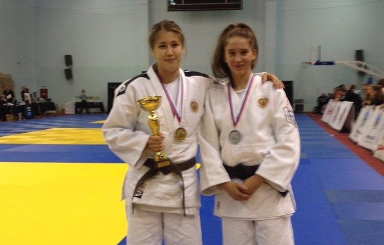 Спорт в Томске, Томские новости, Томички взяли «золото» и «серебро» на Всероссийском турнире по самбо Томички взяли «золото» и «серебро» на Всероссийском турнире по самбо