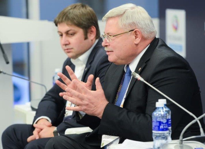 Томские новости, Экономика и финансы, Правительство бюджет бюджетная политика экономика Сергей Жвачкин Томские власти намерены добиться от РФ выравнивания бюджетной обеспеченности региона