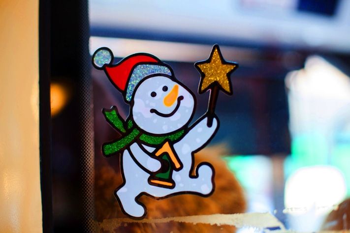 Новый год ❄, Томские новости, Дед Мороз Снегурочка общественный транспорт троллейбус трамвай новый год Новогодний десант Деда Мороза «высадится» в томском электротранспорте на день позже