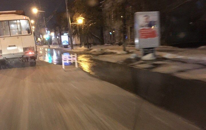 ЖКХ, Томские новости, «Томскводоканал» ликвидирует последствия аварии на водопроводе в центре Томска «Томскводоканал» ликвидирует последствия аварии на водопроводе в центре Томска